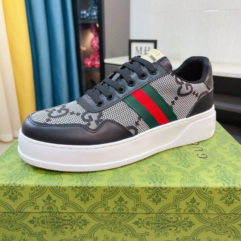 G*u*i casual shoes